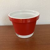 Pantone Universe x Serax red planter