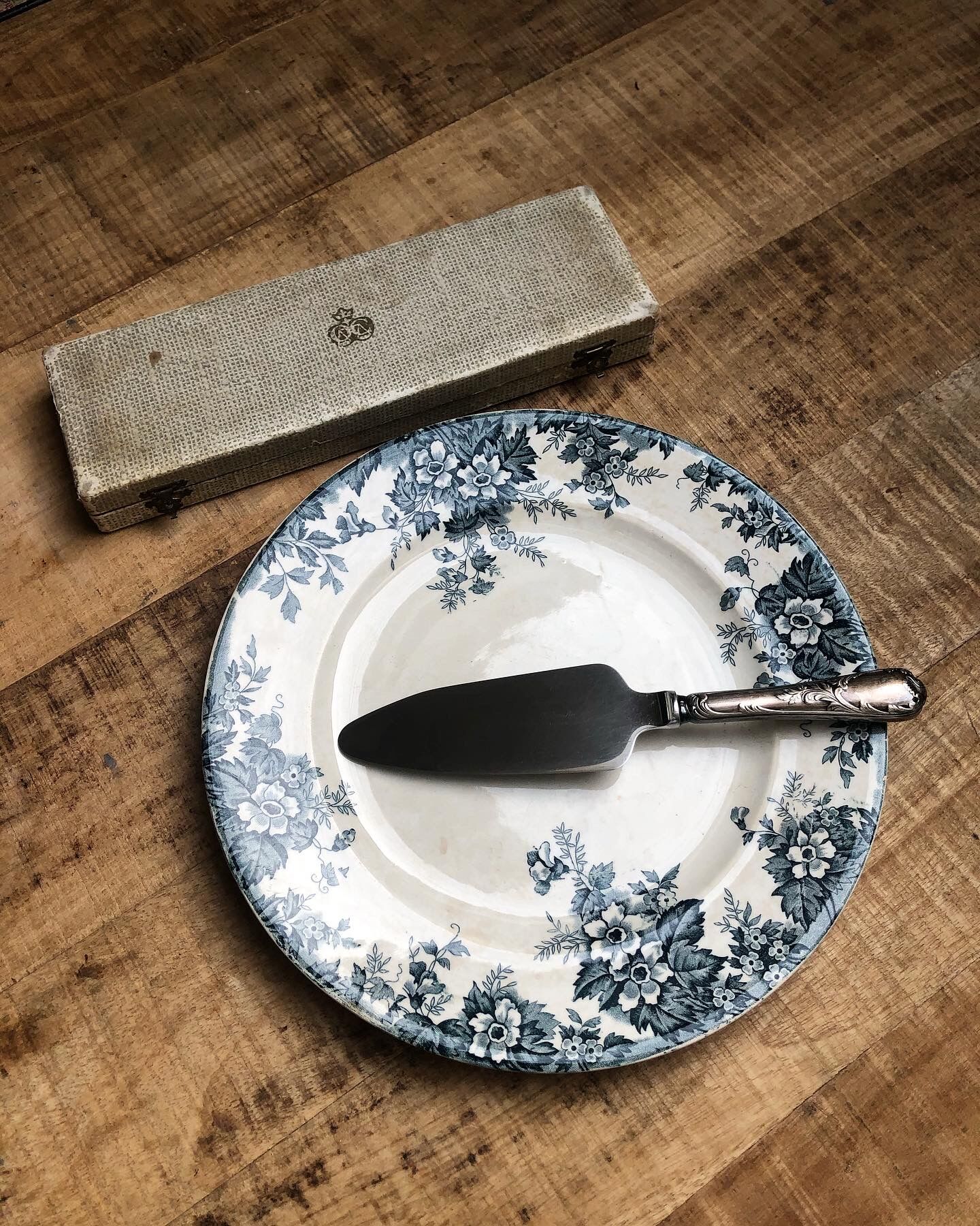 Christofle pie shovel