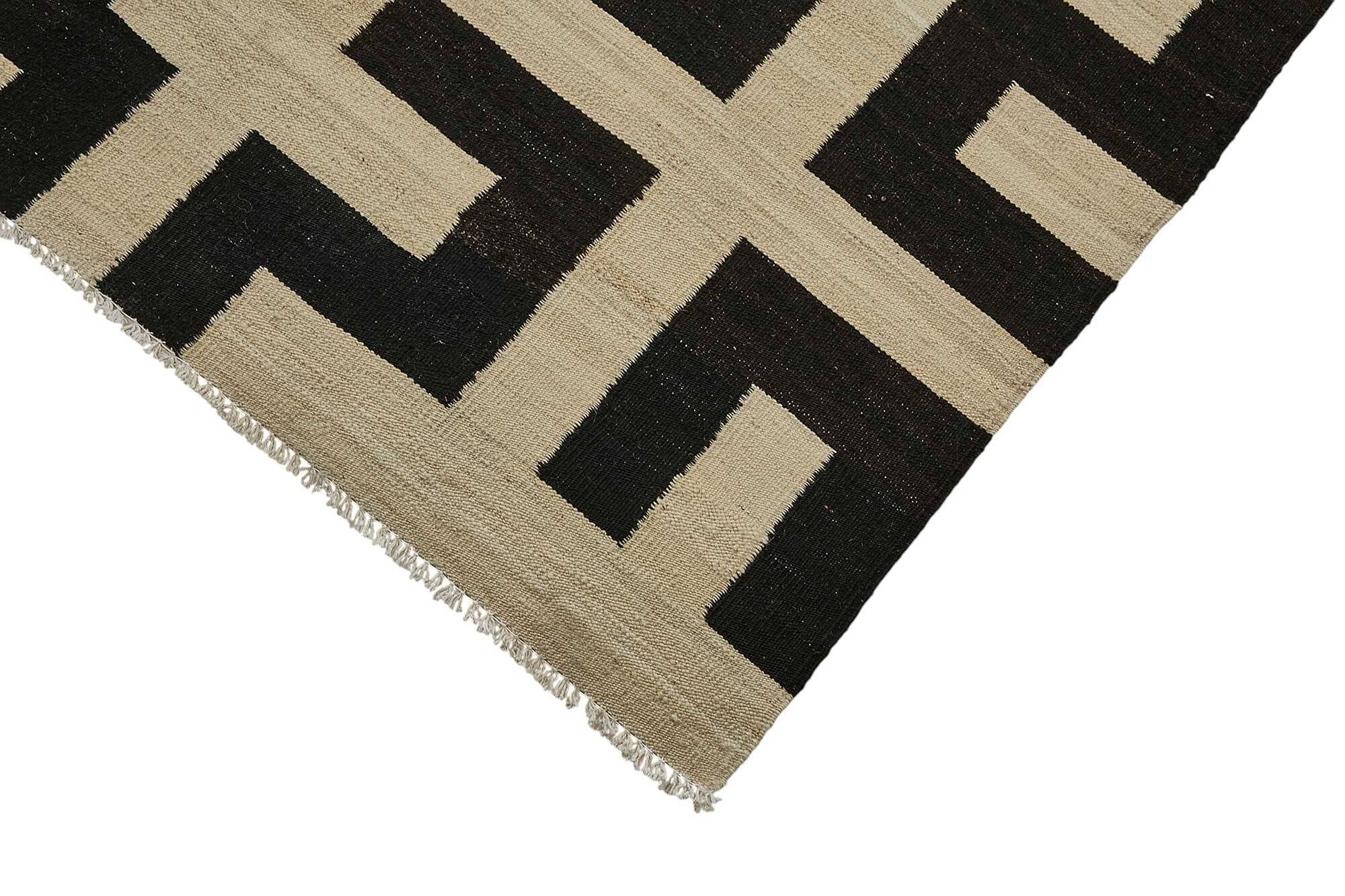 Contemporary Decorative Kilim 308 cm x 414 cm