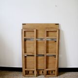 Folding wooden bookseller shelf