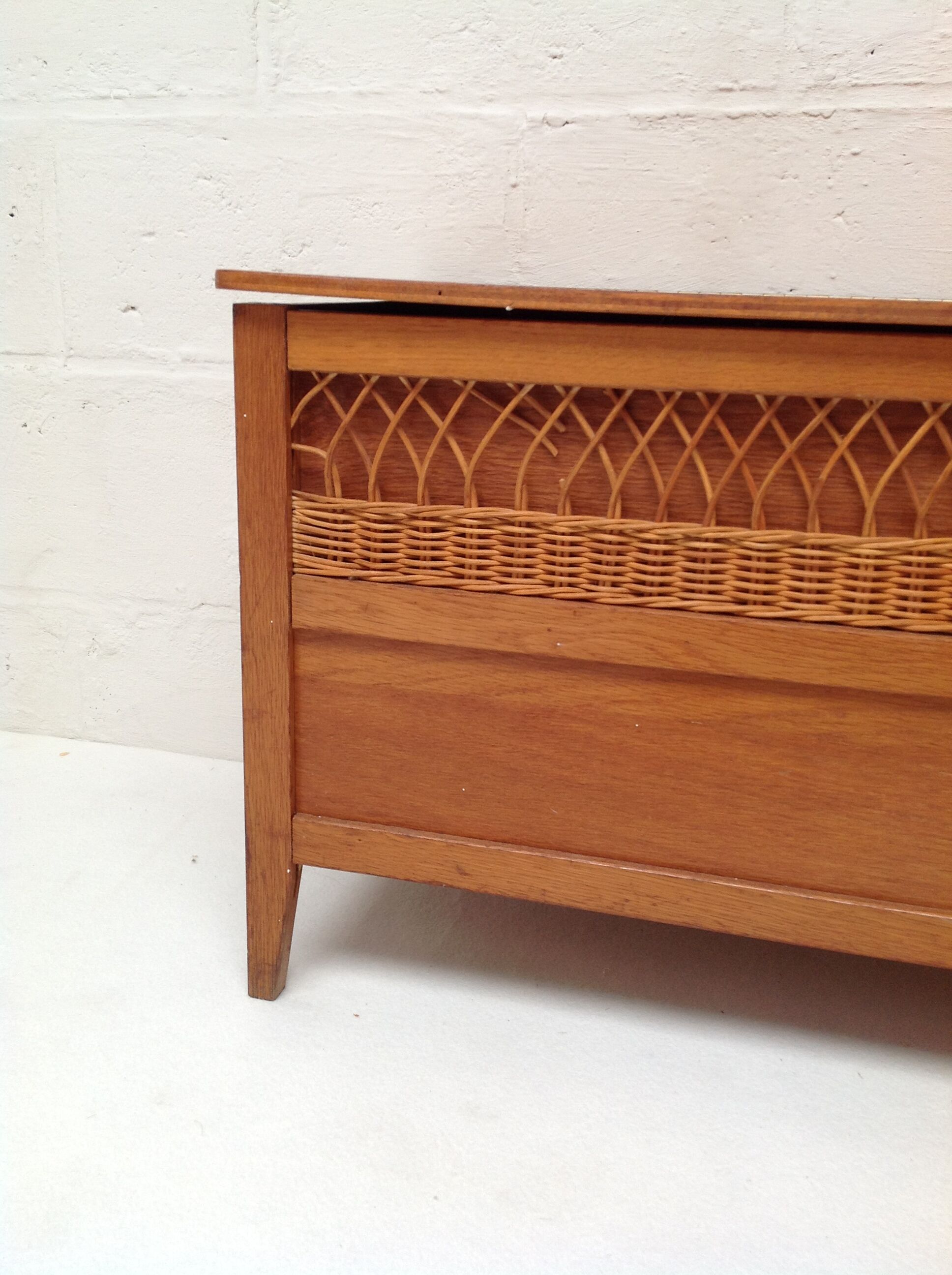 Banc coffre en rotin