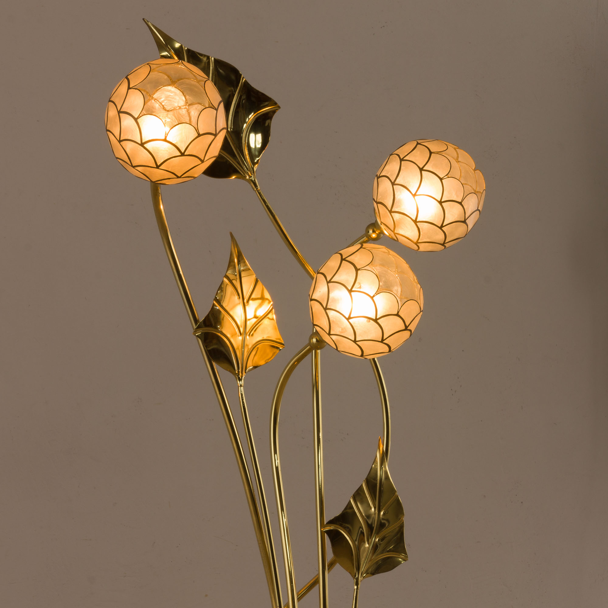 Brass floor lamp in the style of Tommaso Barbi with floral ornaments