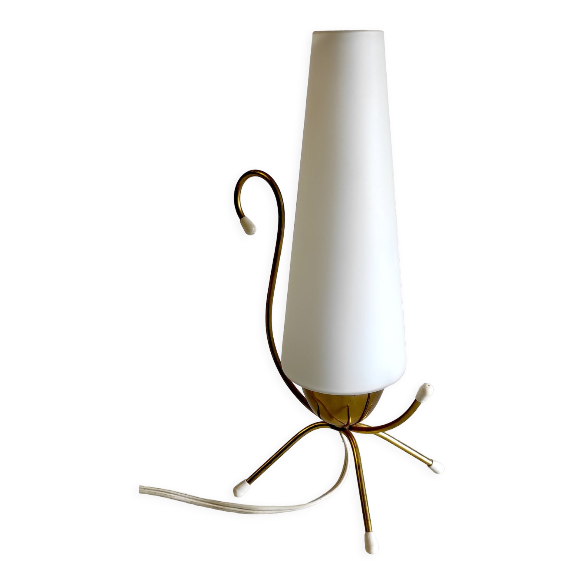 Lampe à poser métal doré et abat-jour opaline blanc – années 50/60