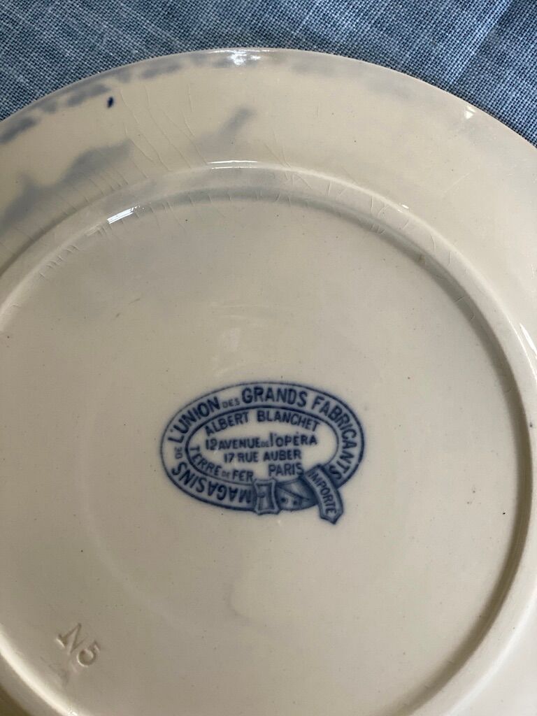 Lot of 7 plates, motiv flower and butterfly