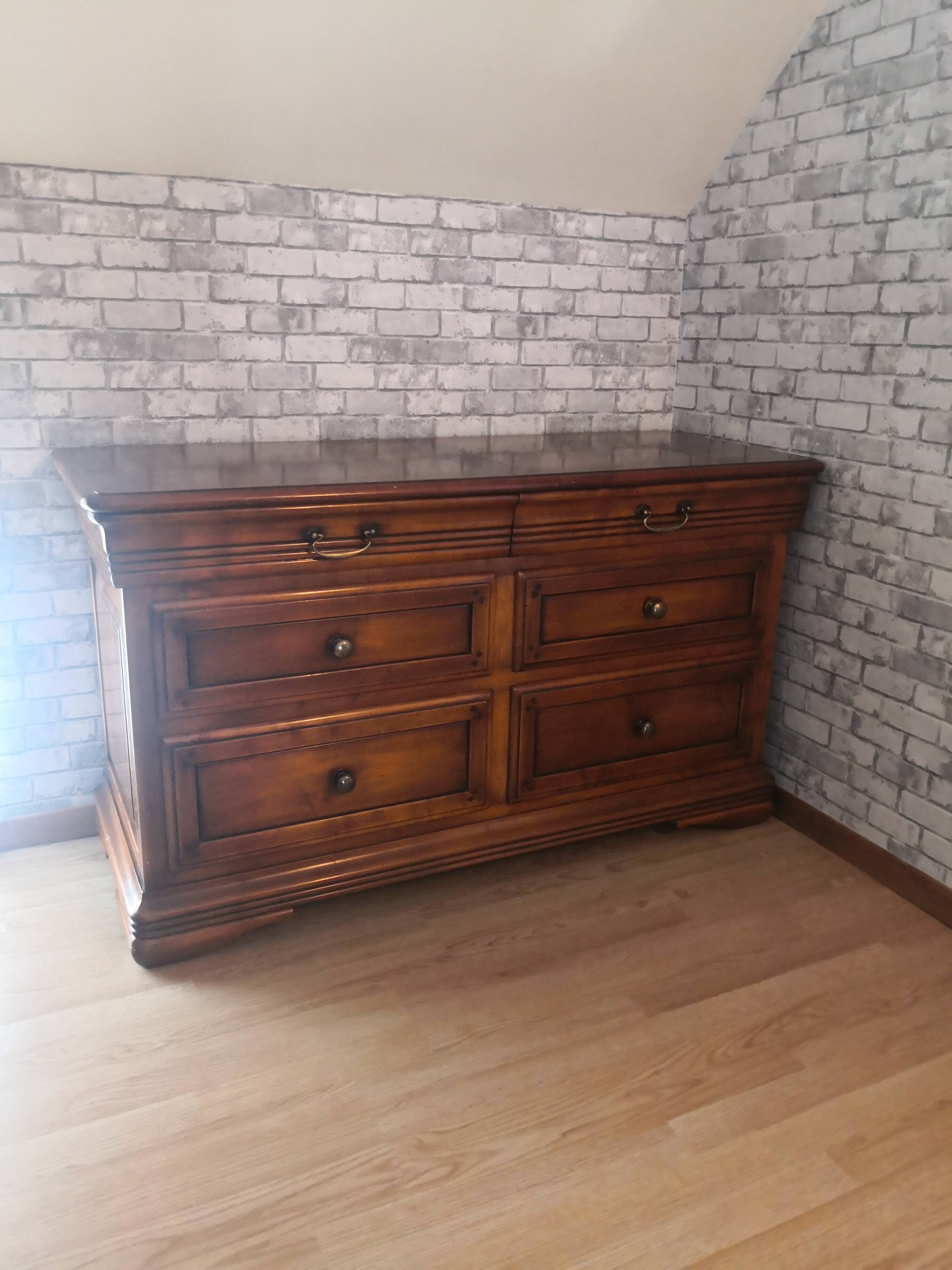 Chest of drawers with 4 drawers in cherry wood