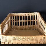 Wicker baker's basket