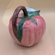 Large tomato jug in majolica