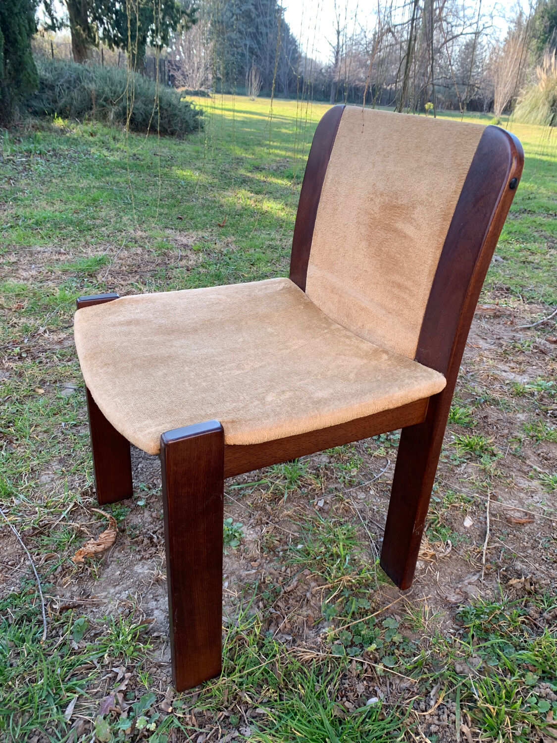 Series of 6 70s Scandinavian style chairs