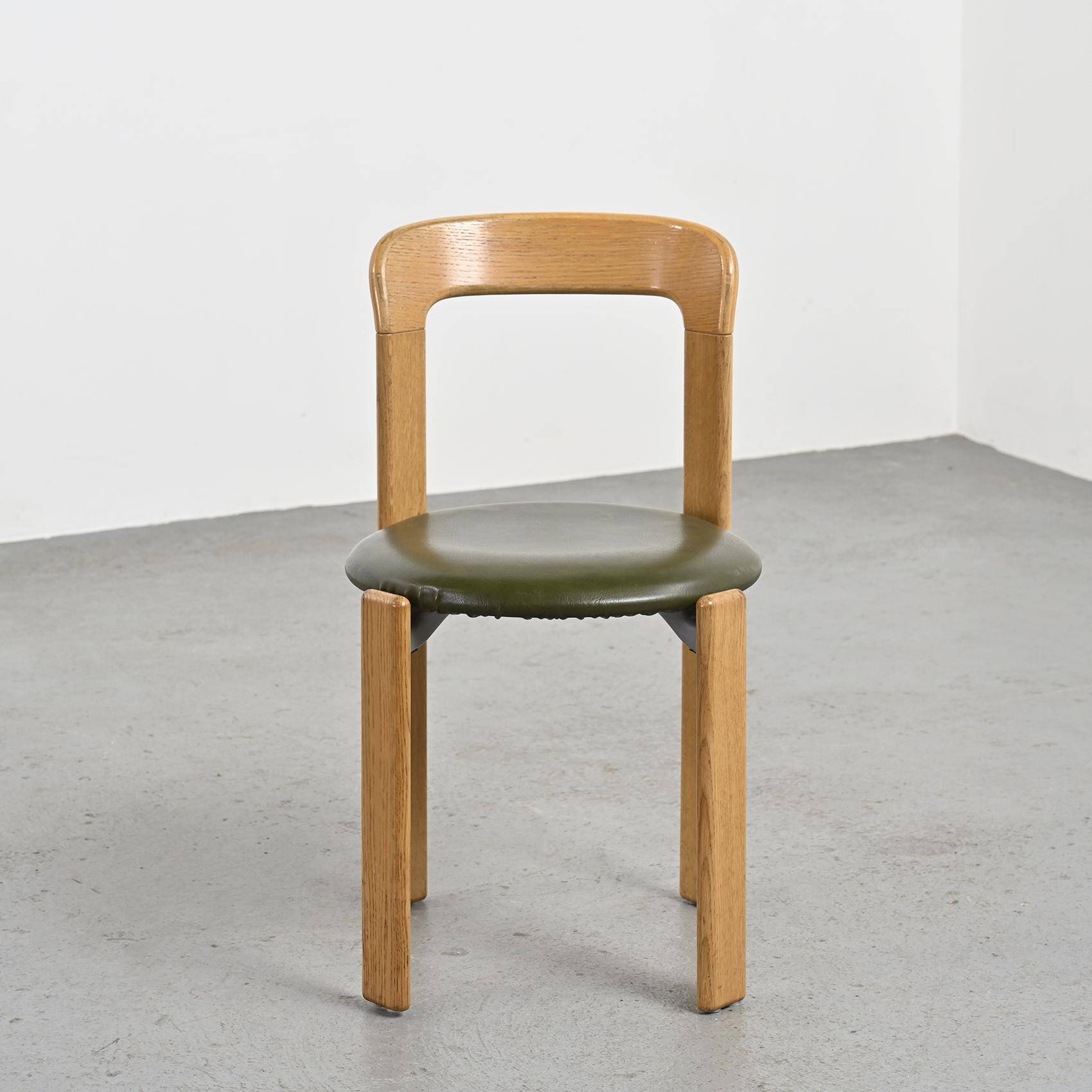 Suite de 4 chaises par Bruno Rey, Dietiker Switzerland
