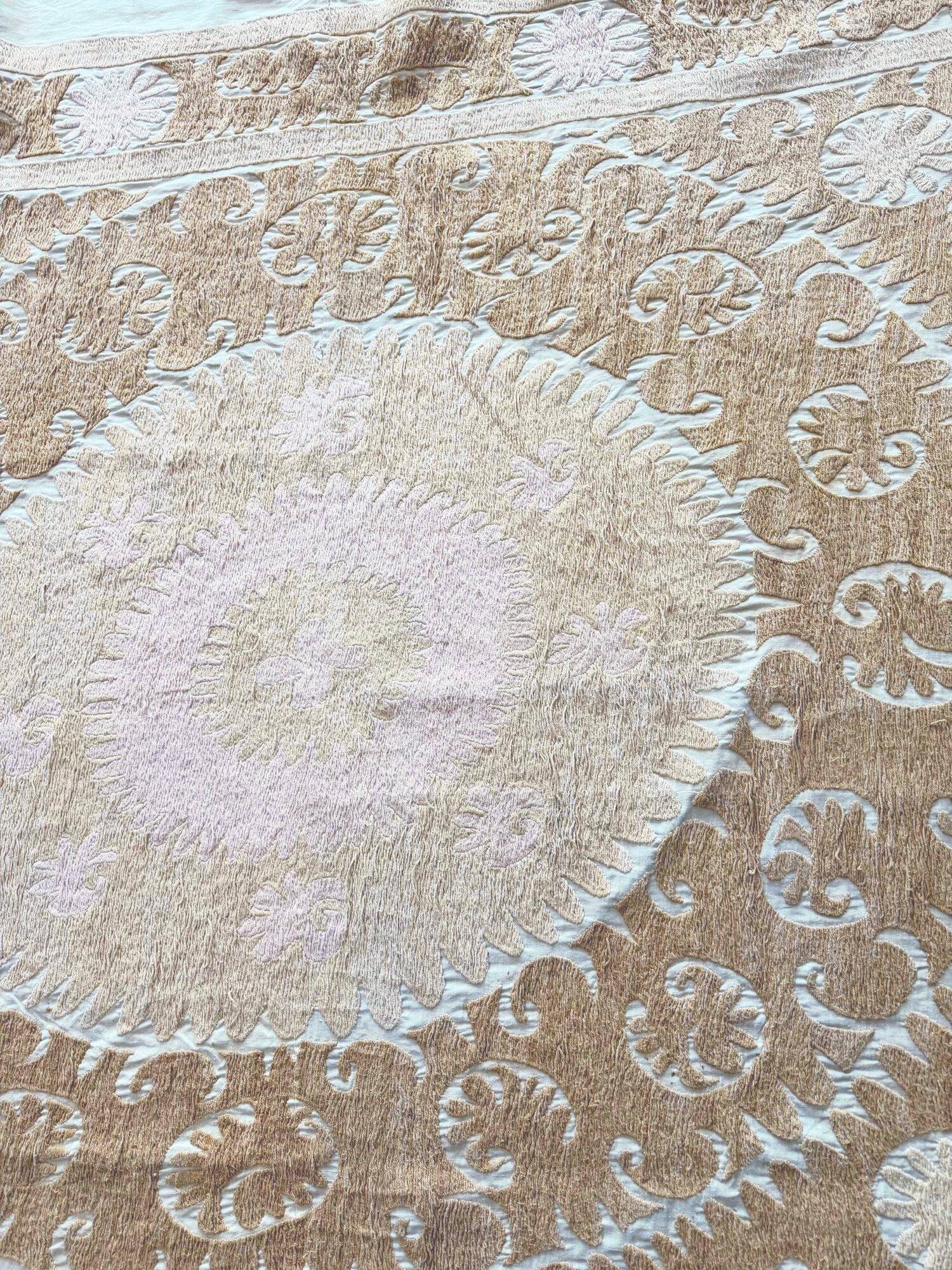 Vintage hand-embroidered tablecloth 150x155 cm