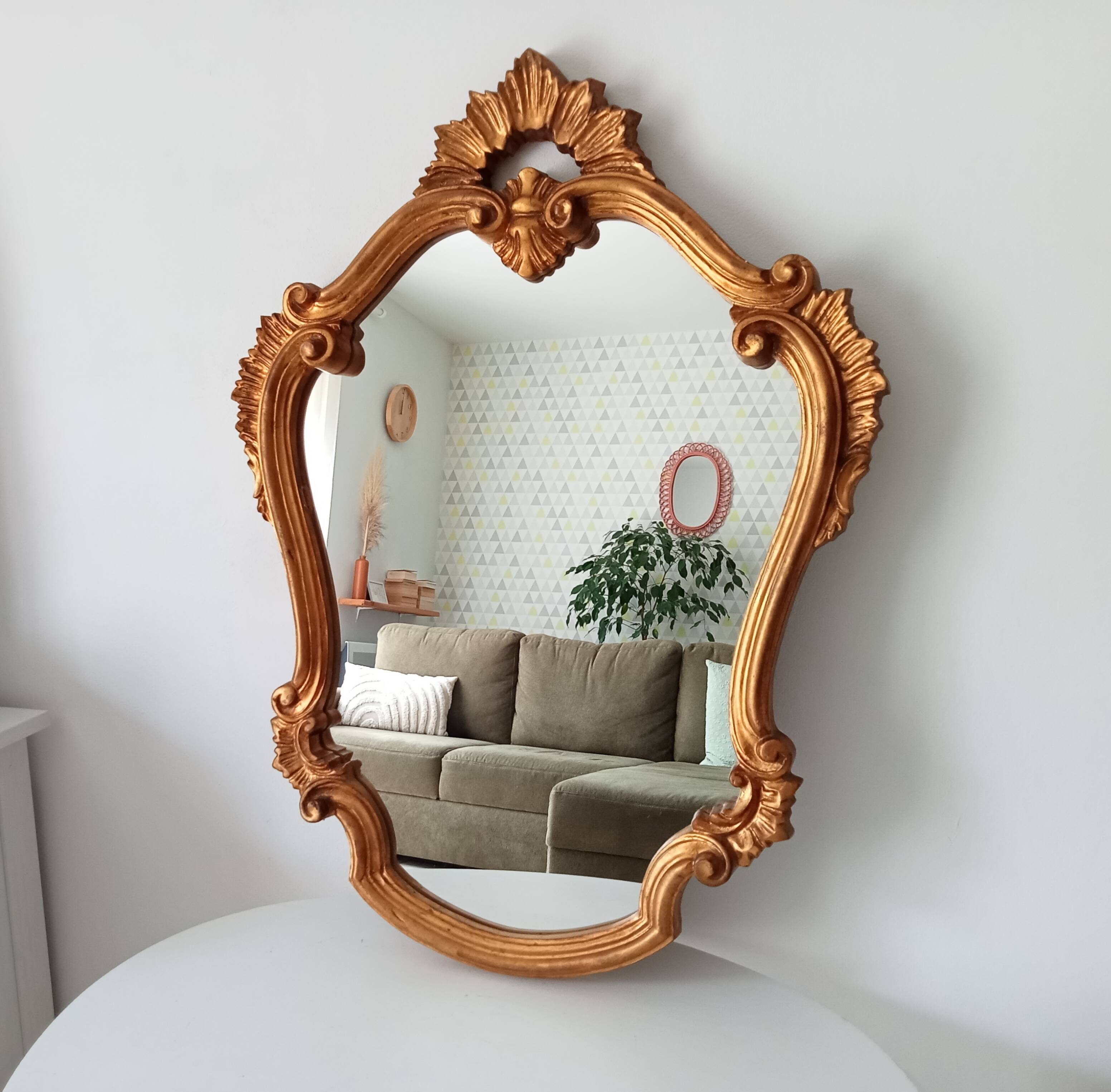 Vintage baroque mirror from the 60s Italy 84*62 cm