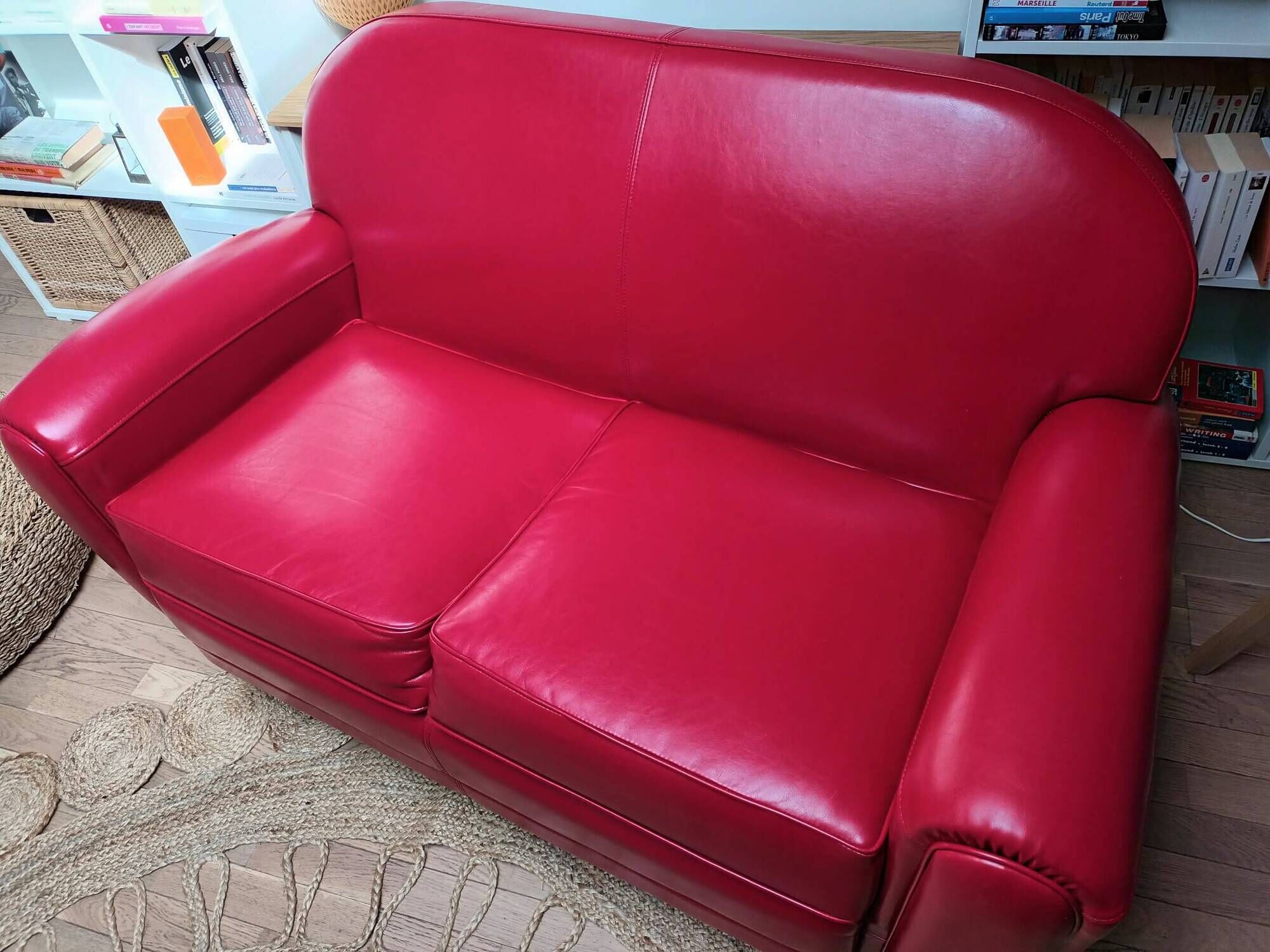 Red 2-seater Club Sofa in coated leather – Maison Pavane