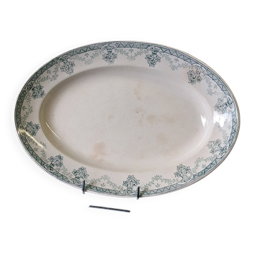 Old ironstone plate from St Amand, model "Cahors", in good condition.