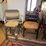 Corner chair in turned wood and straw