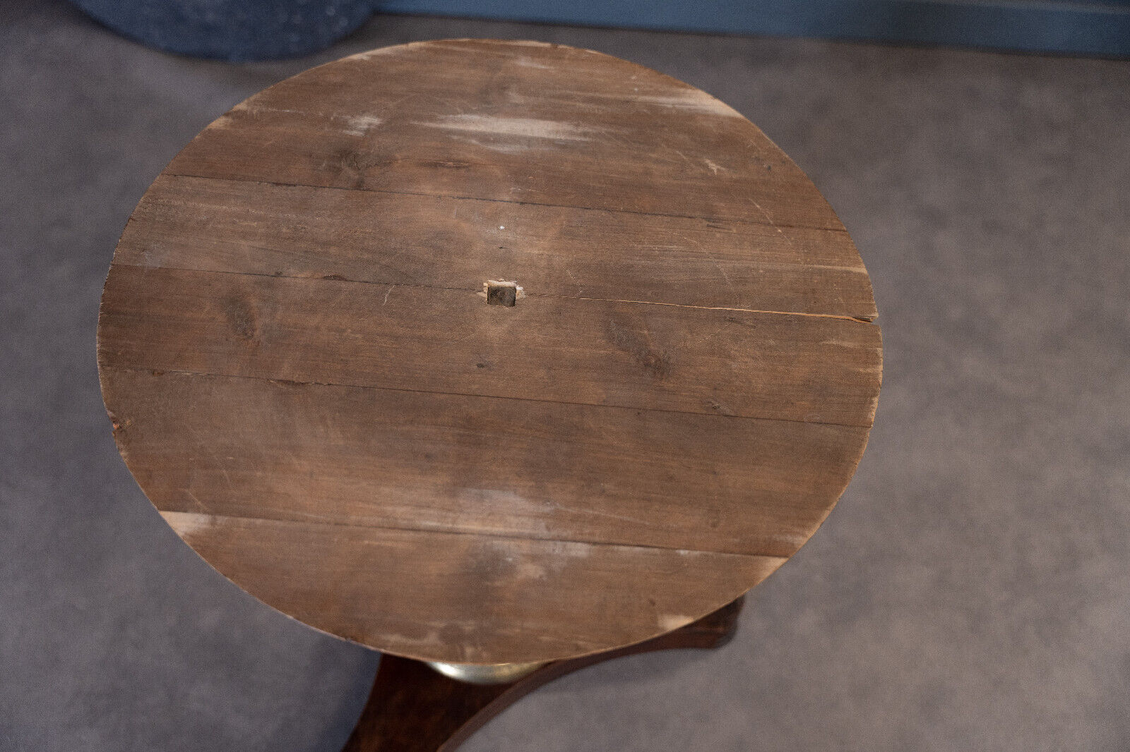 Mahogany pedestal table was central foot tripod gray marble of Sainte Anne nineteenth