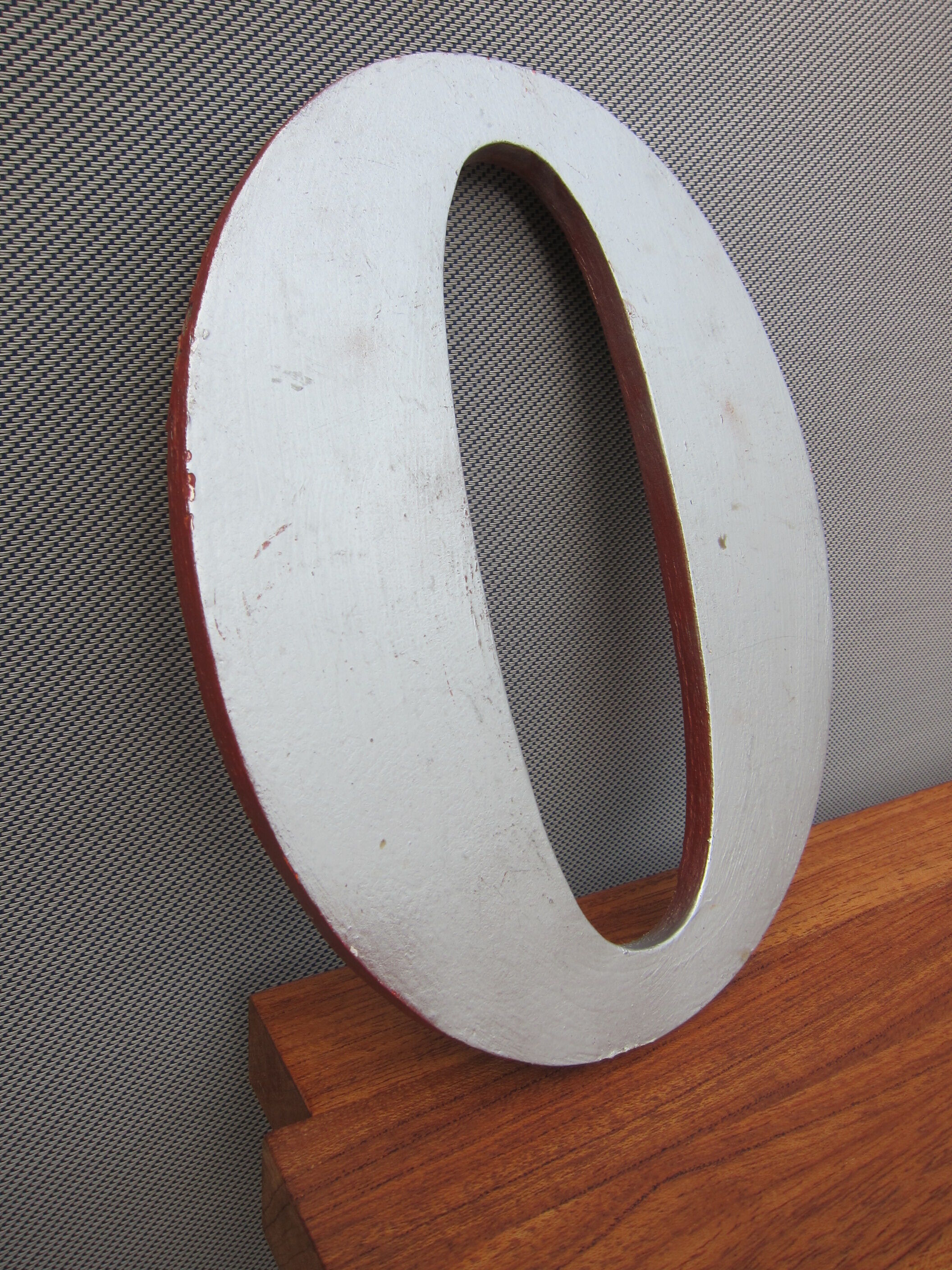 Teaches letter O wooden