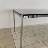 USM Haller Design table