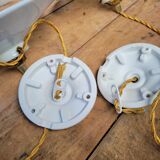 Duo of suspensions in white opaline