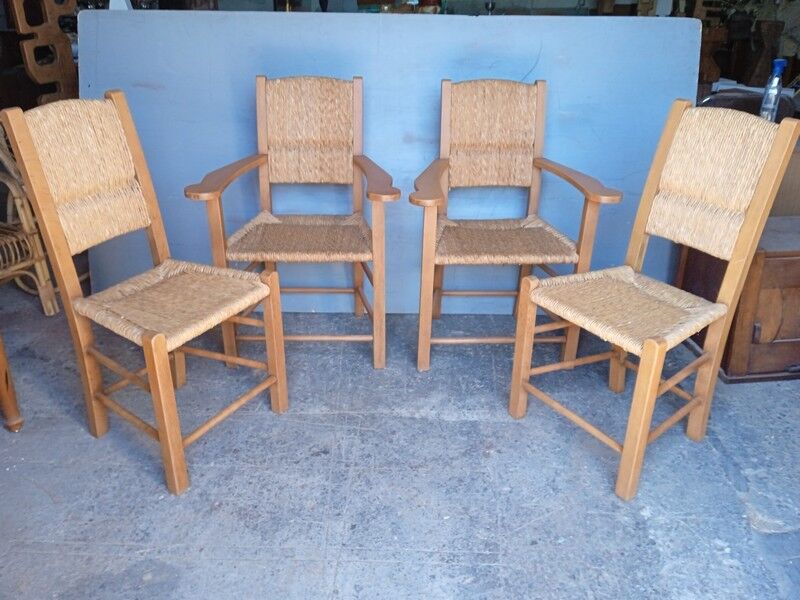 Lot 2 armchairs and 2 chairs design wood and straw period 1970
