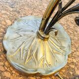 Lamp has ask floral decoration