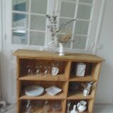 Vintage craft furniture on casters in pitch pine, 6 lockers.