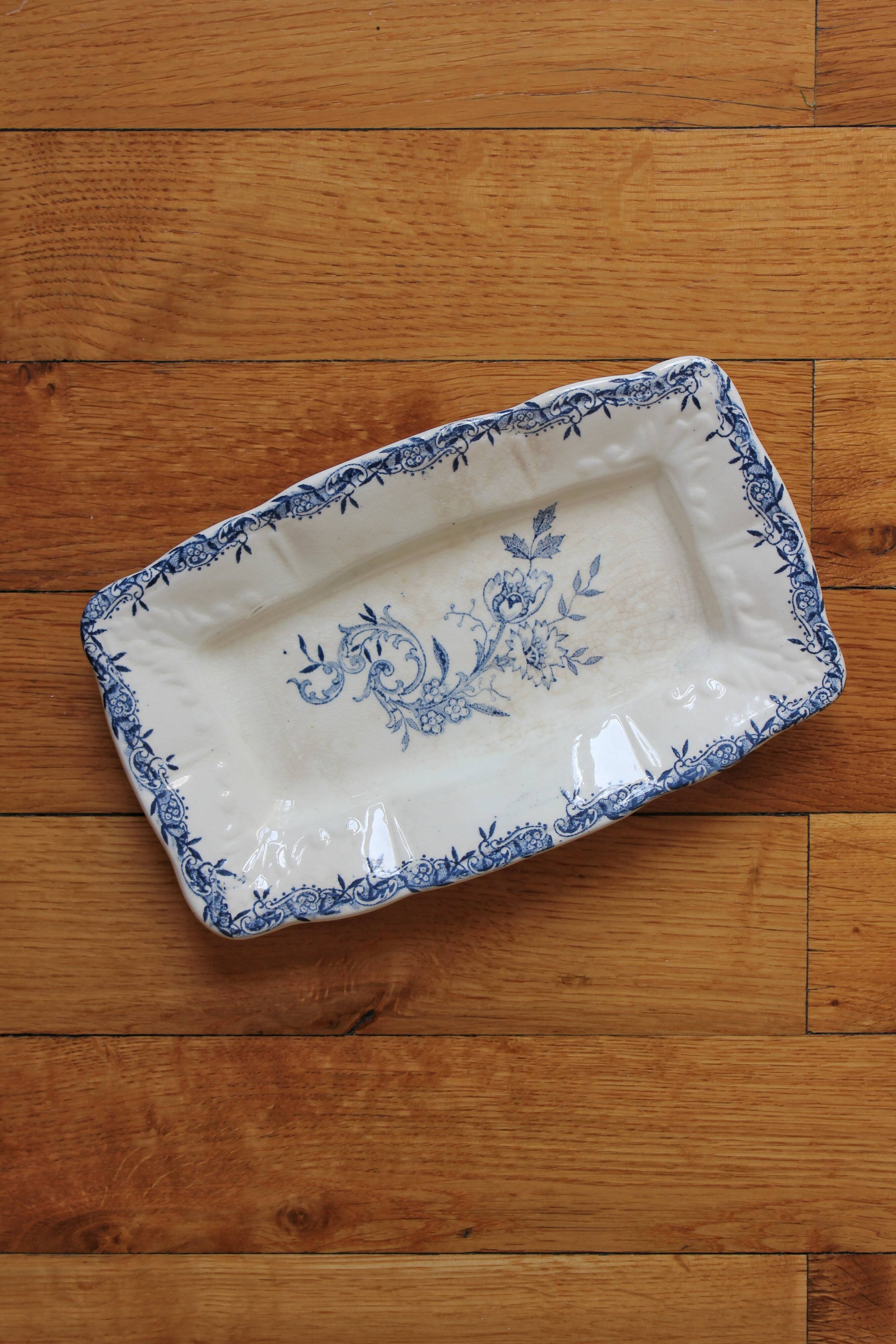 Ironware dish "Montespan" model Clairefontaine early 20th century