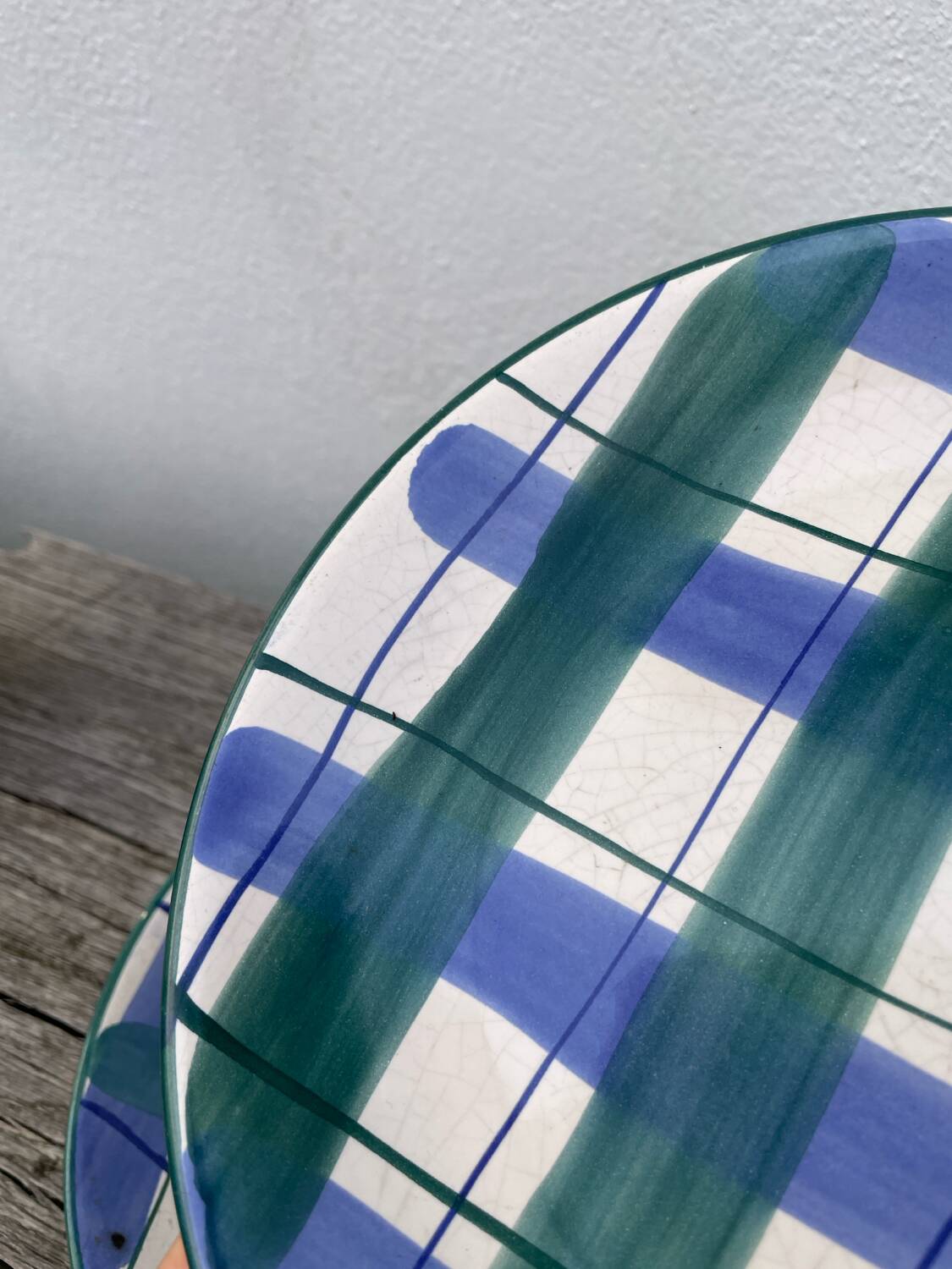 8 green and blue checked dessert plates