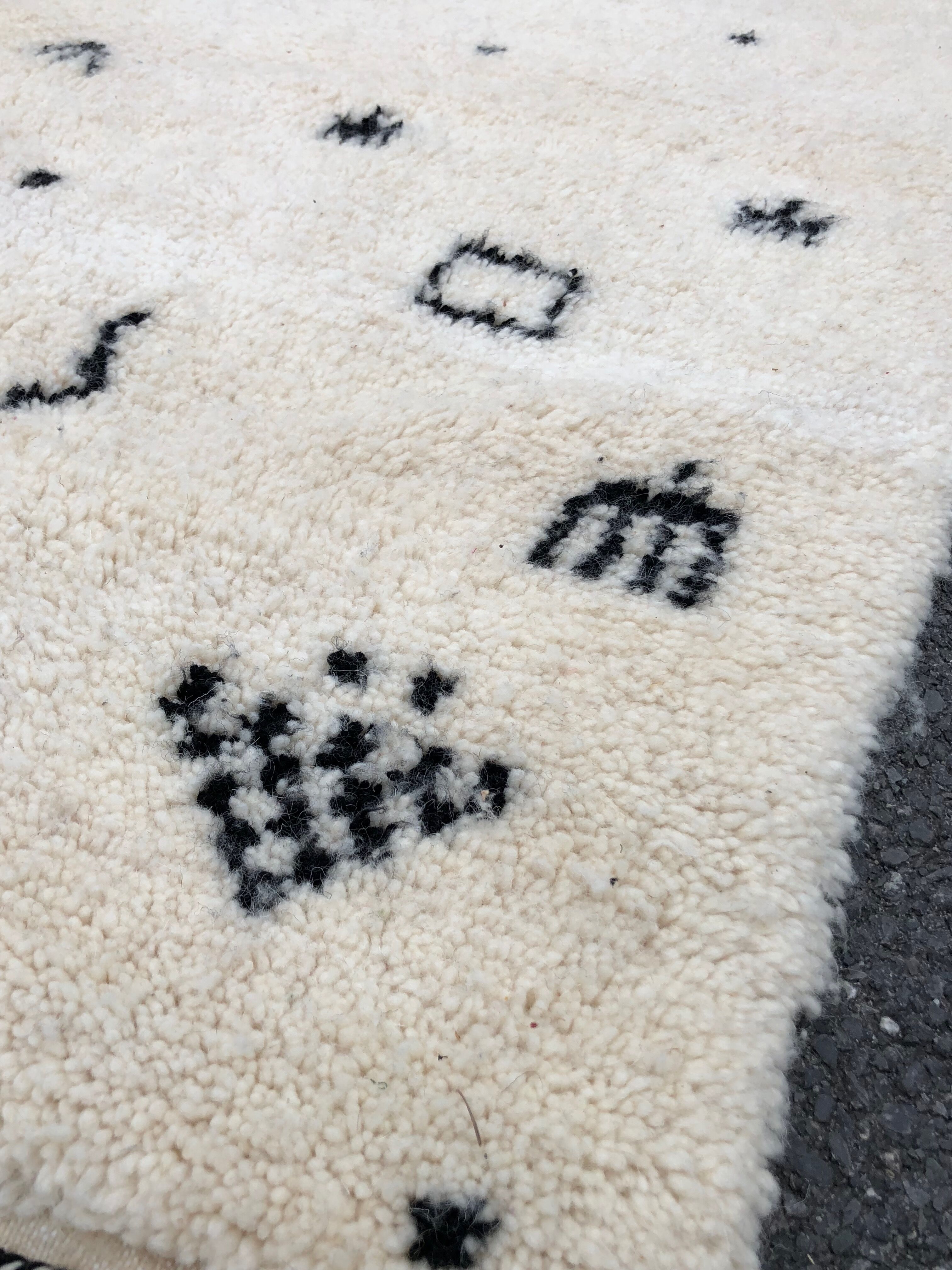 Berber beni ouarain 270 x 180 cm