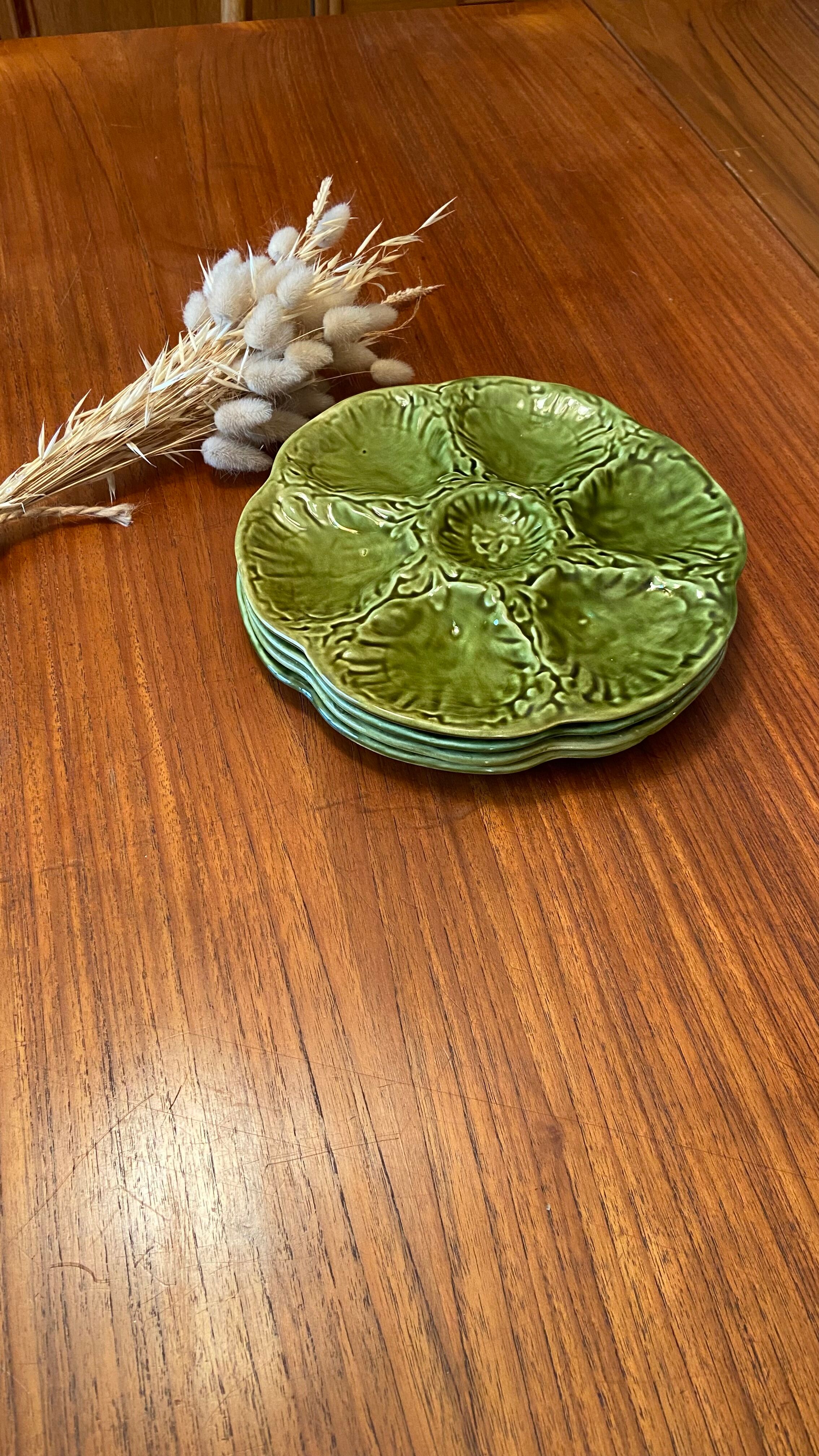 Pop-up Christmas 2022 - set of 4 oyster plates in green slip from Gien 1970