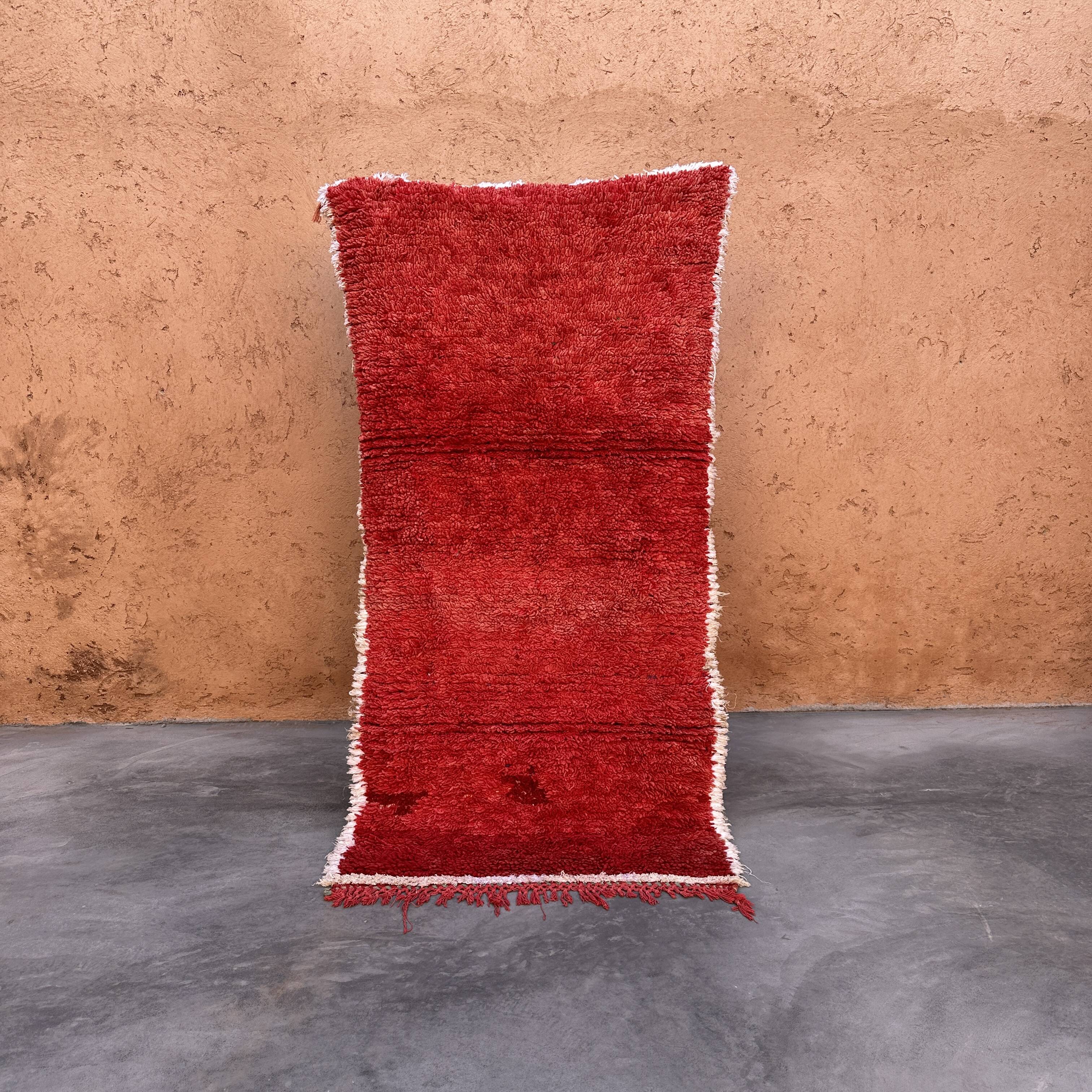 Moroccan rug Beni M'Guild red - 223 x 113 cm