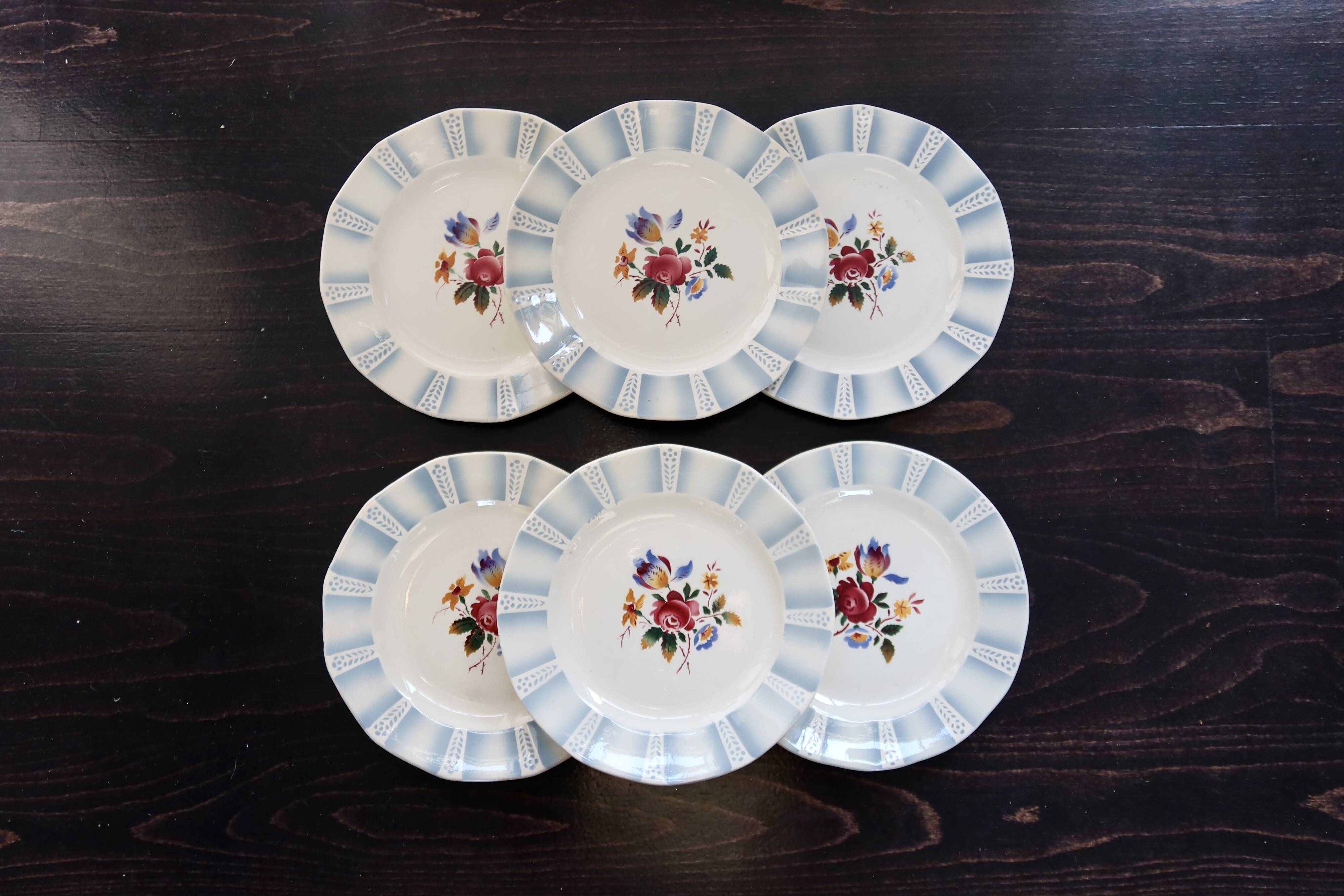 6 vintage Sarreguemines “Claude” dessert plates - Floral design