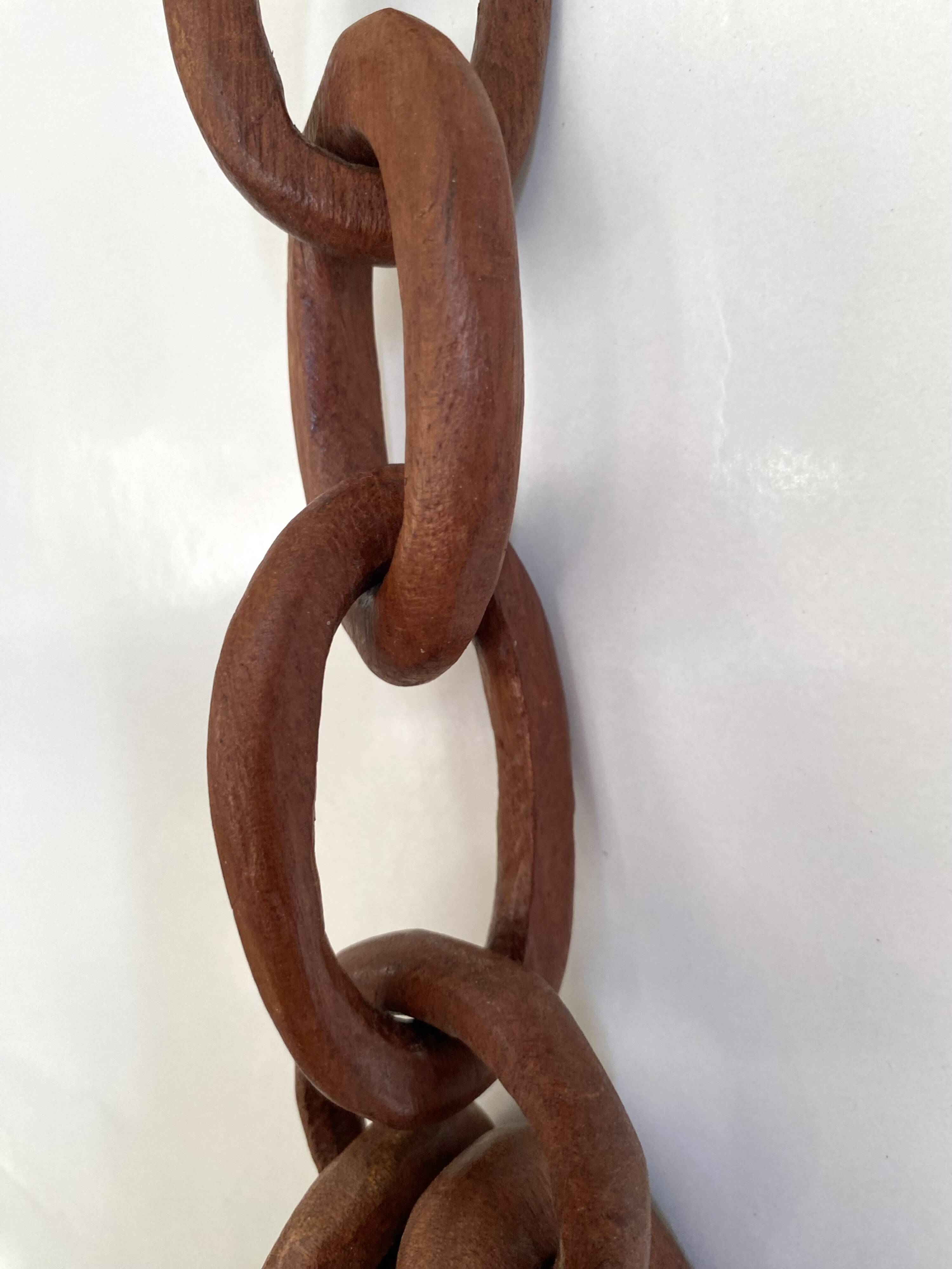 Vase and wooden chain to hang