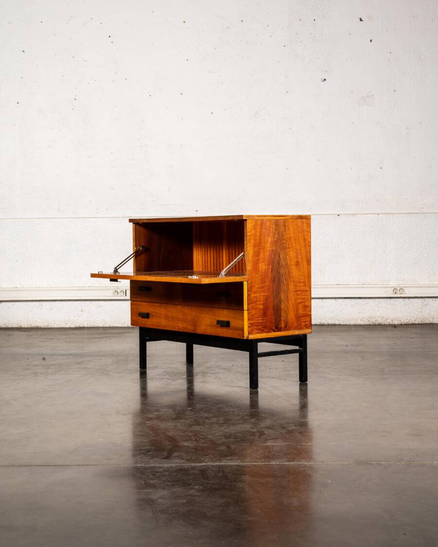 Rosewood burl chest of drawers
