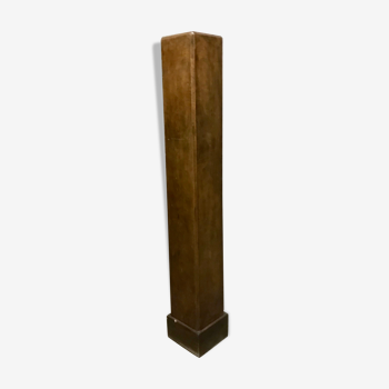 Wooden column 1930