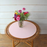 Sun rattan table