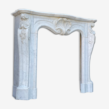 Louis XV style fireplace in Carrara marble