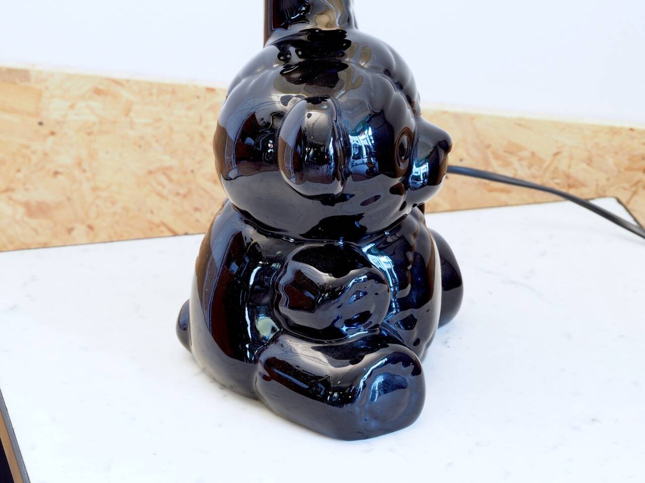 Ceramic bear lamp with vintage amber globe