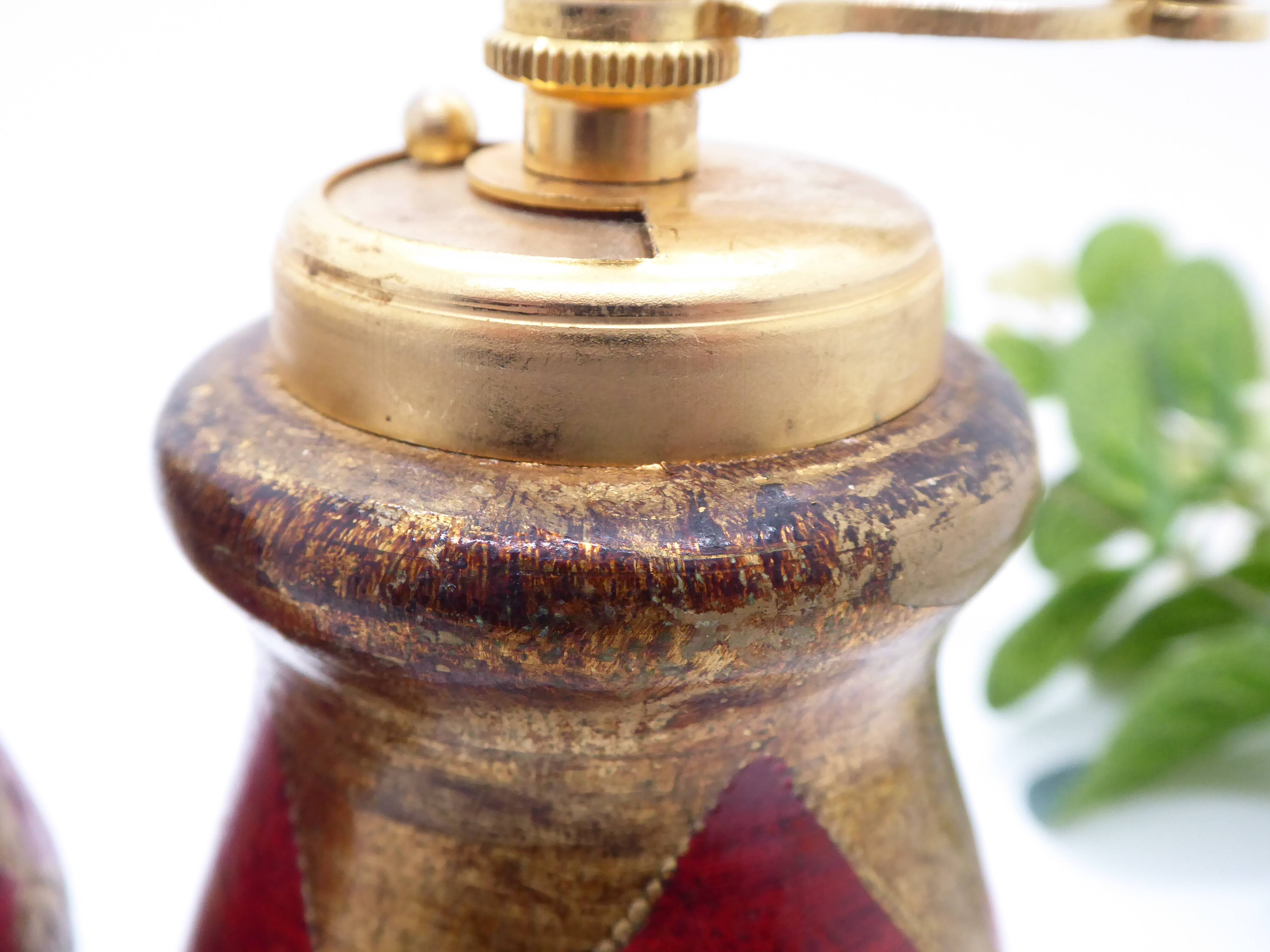 Salt shaker and pepper mill Florentine style