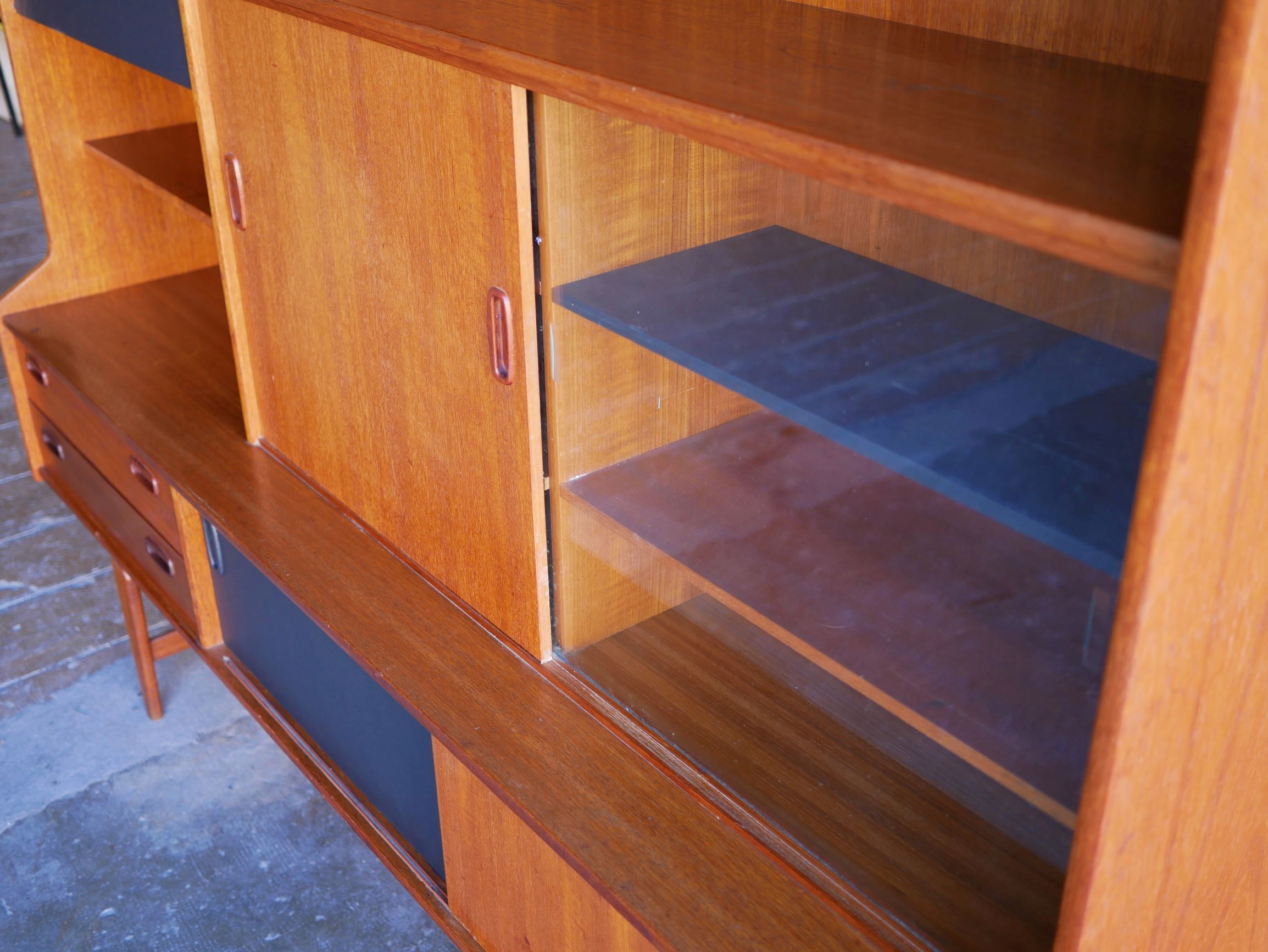 Scandinavian buffet teak model "Tilburg" by O.M.F Omer Meubel Fabriek to Samcom Lefèvre editions