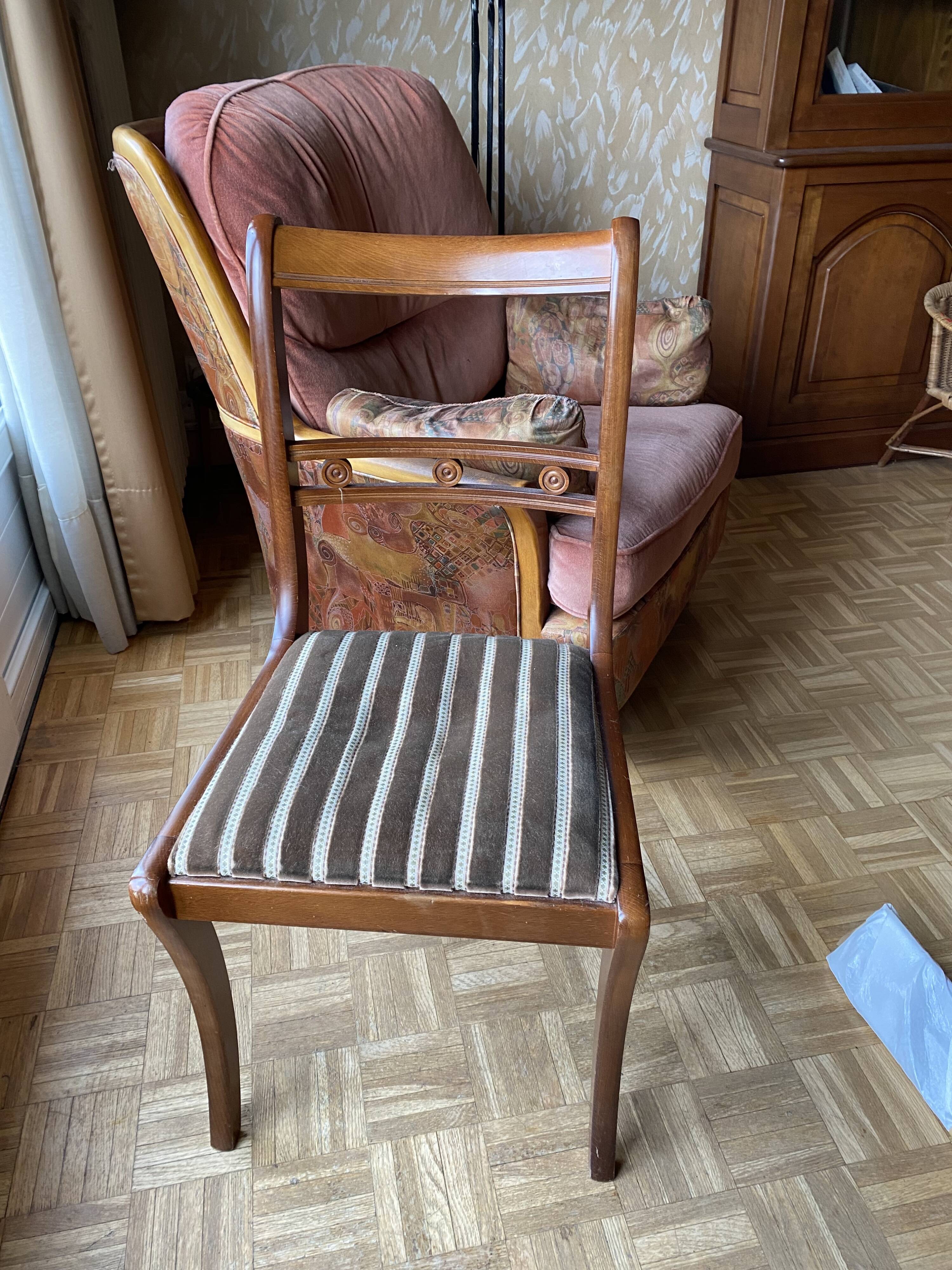 Second Empire style chair