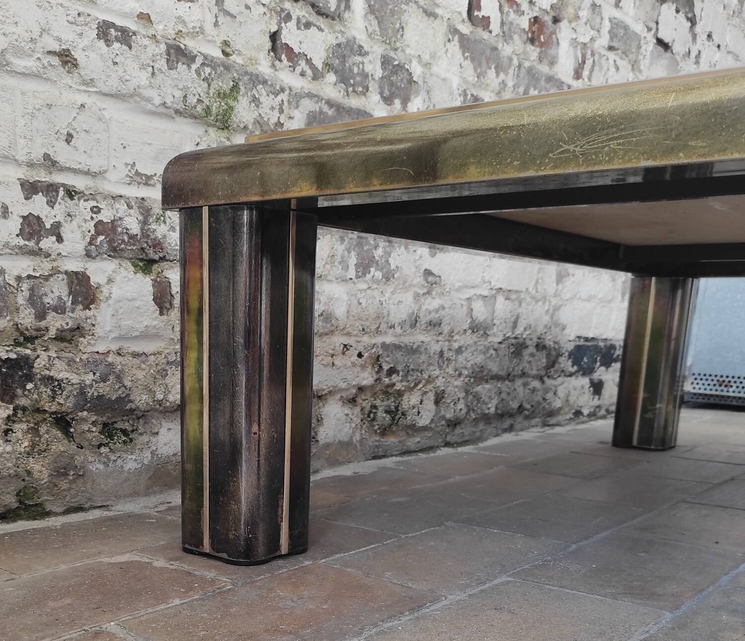 Vintage coffee table "Fedam"