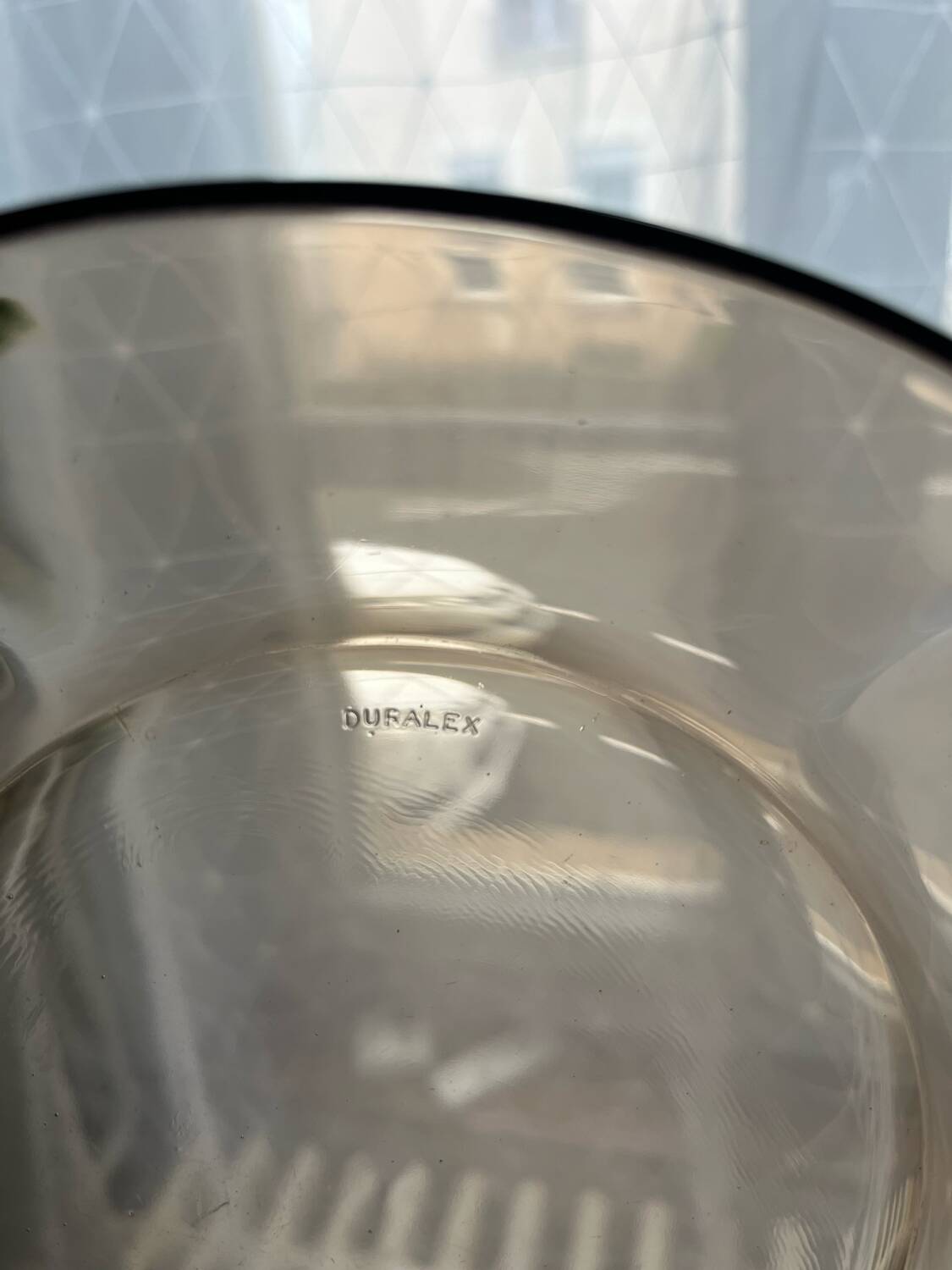 Duralex smoked glass service – petal model