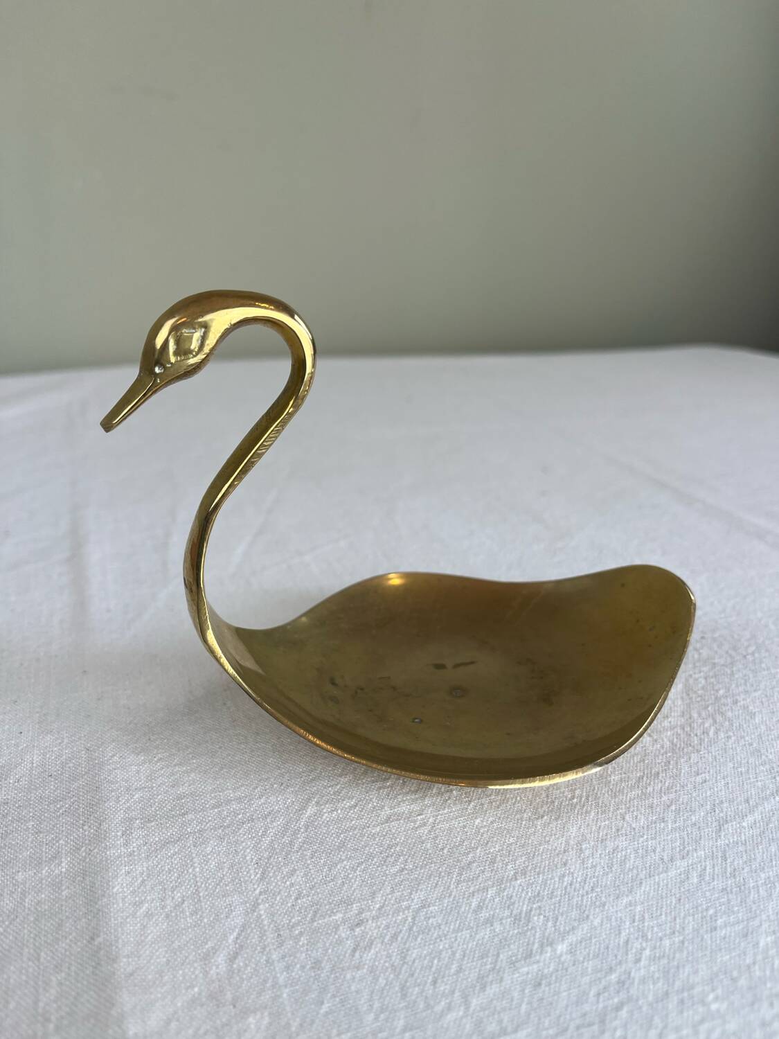 Vide poche cygne en laiton