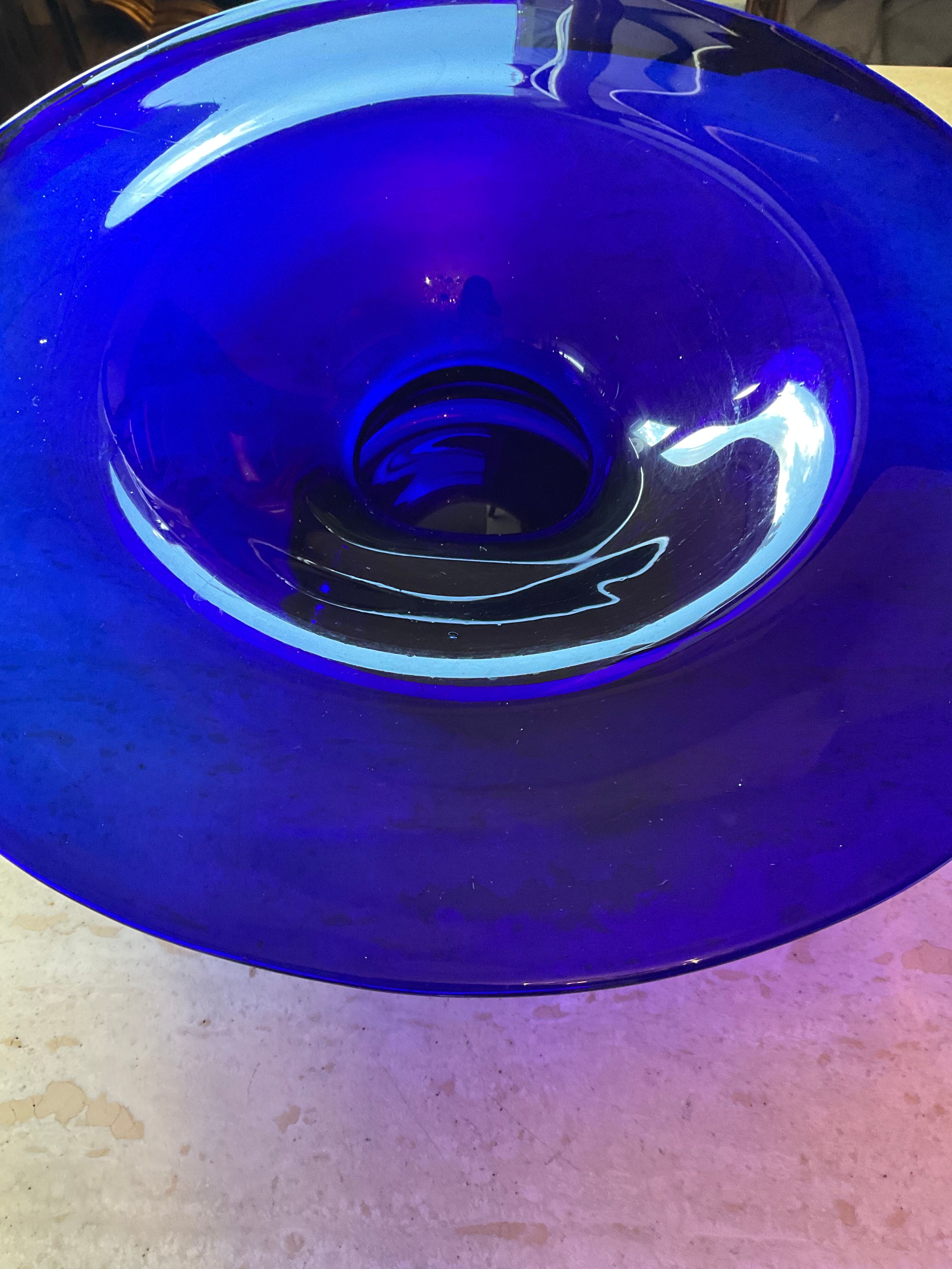 Empty pocket vintage cut in blue glass paste