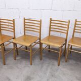 Danish ensemble transformable table 114 cm / 154 + 4 modernist chairs from the 1970s