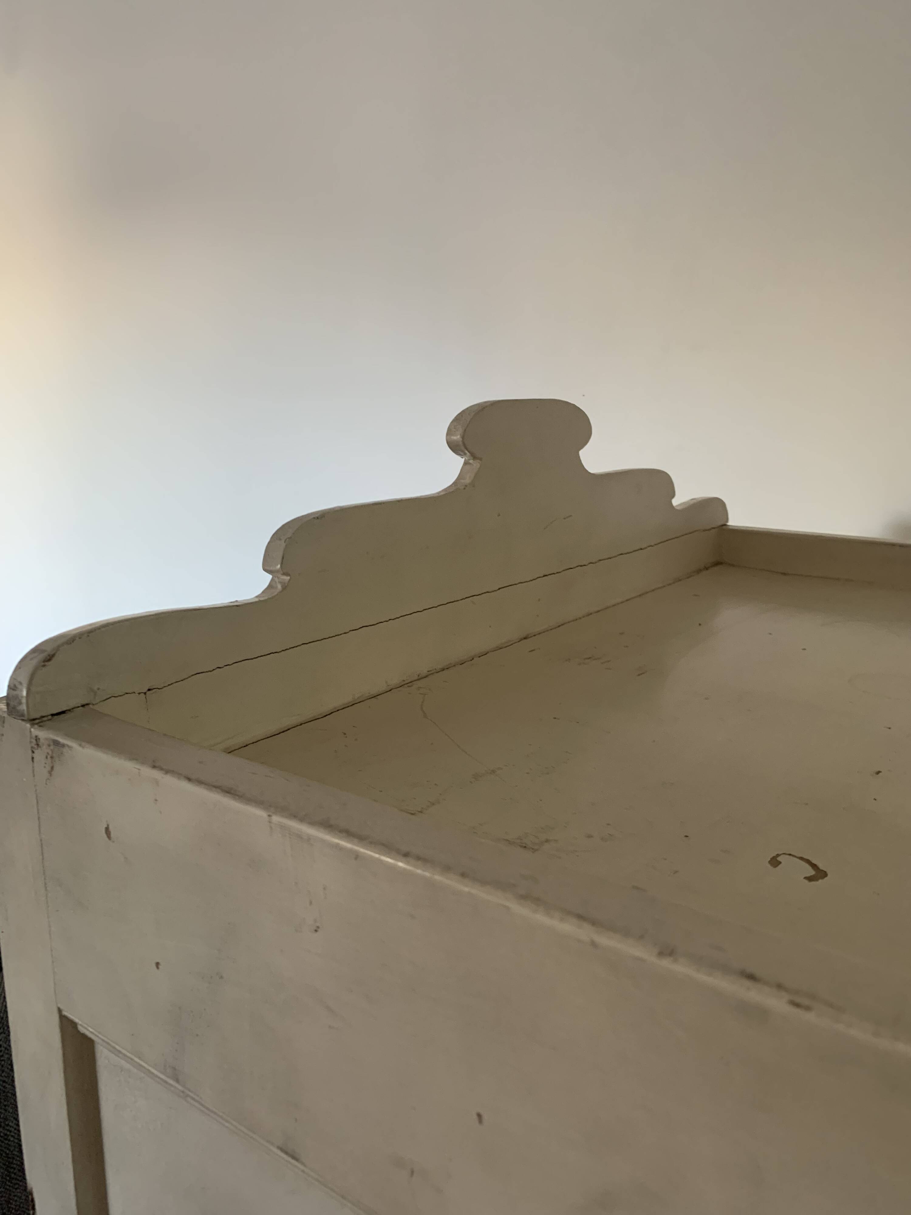 1-door wardrobe with cornice