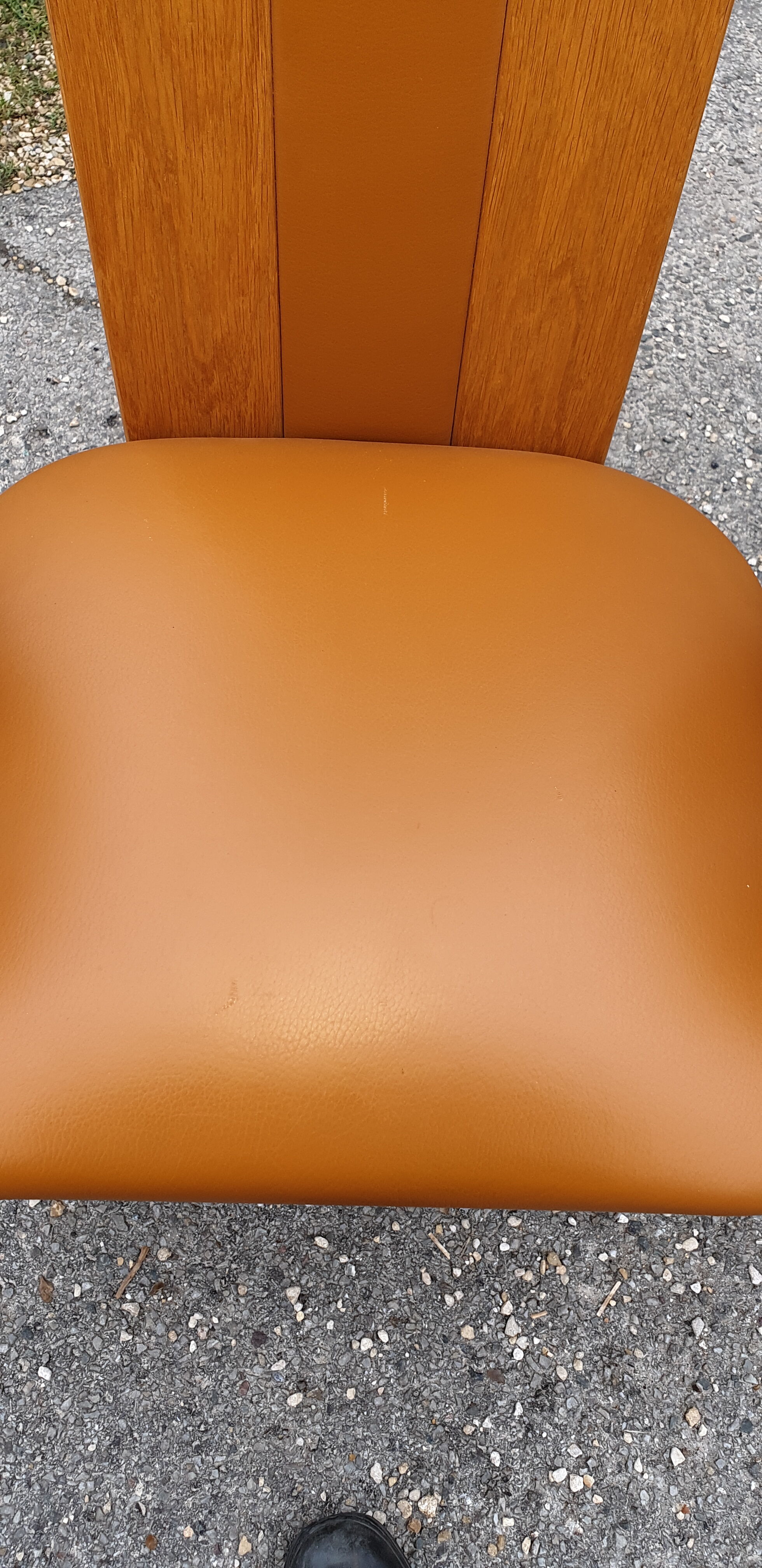 4 fauteuils de table design bois et cuir