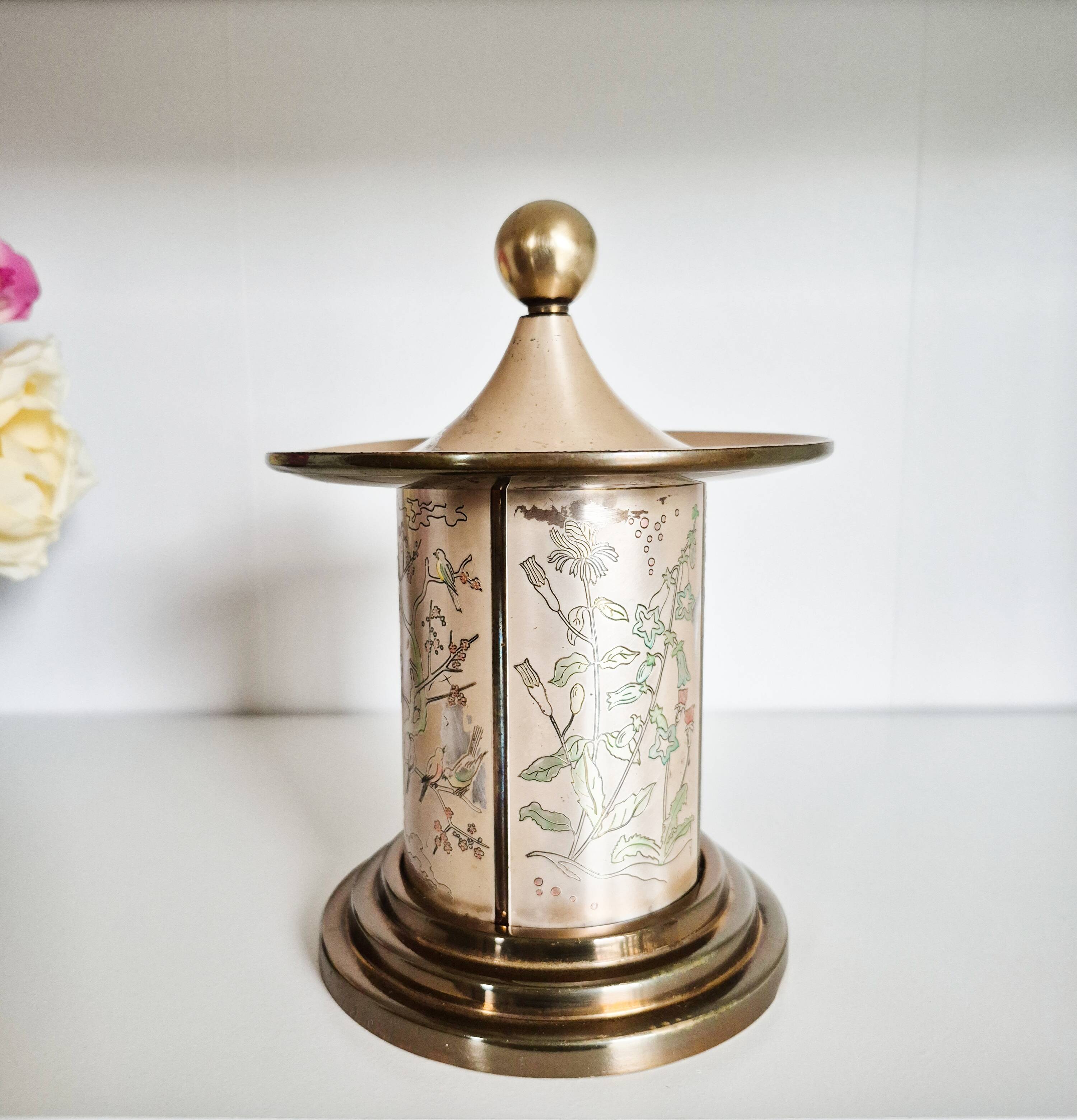 Vintage cigarette dispenser / display | cigarette display ch