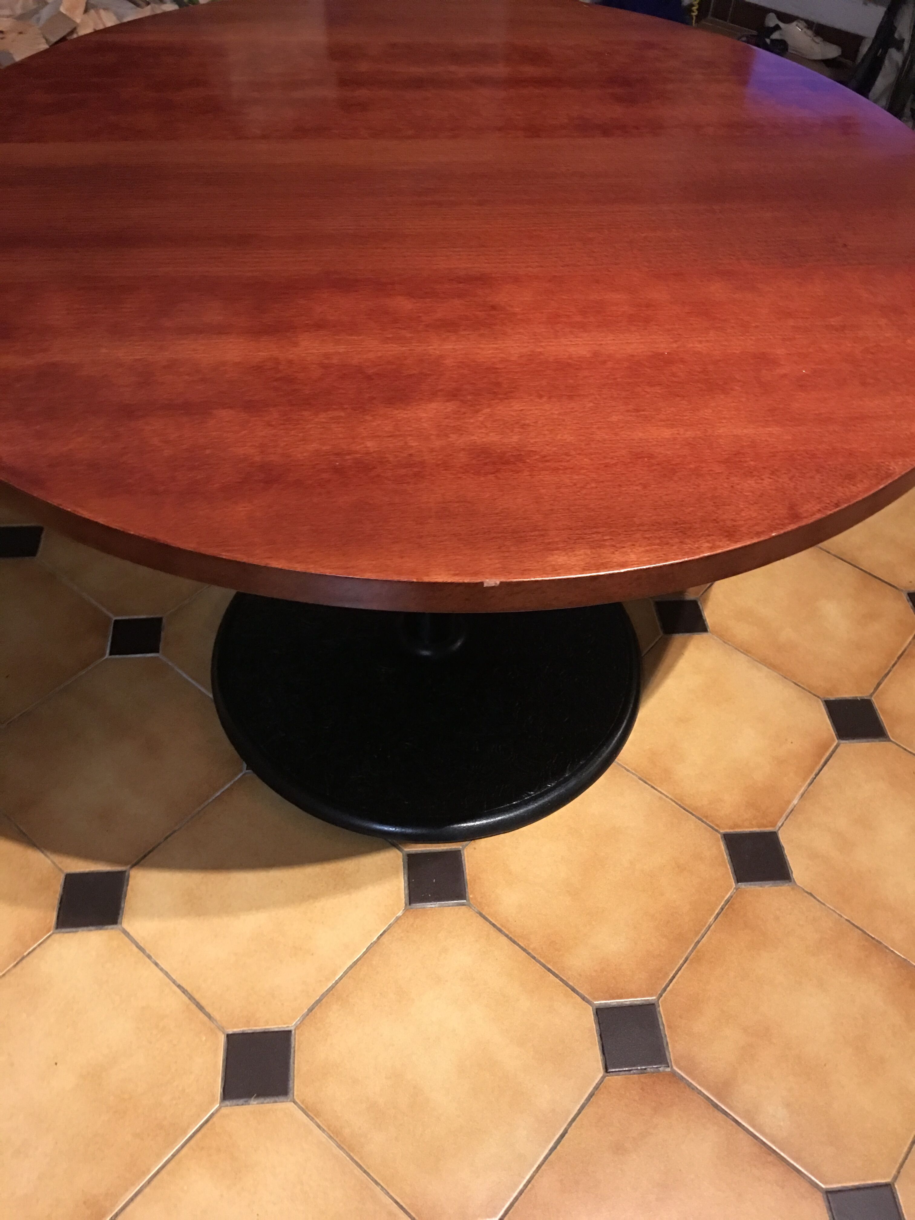 Table round tray in solid wood