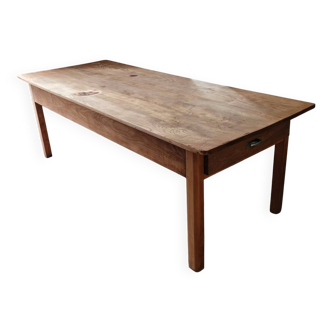 Farmhouse table